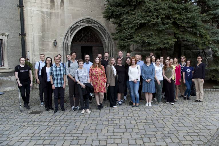 Spoločná fotografia účastníkov a účastníčok konferencie