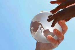 10. november je Svetovým dňom vedy za mier a...